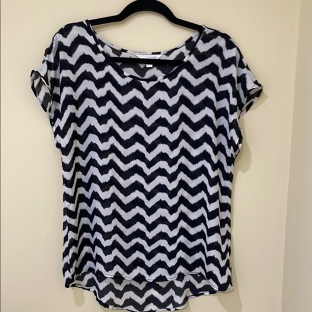 Charming Charlie medium sheer Black and White Graphic Blouse